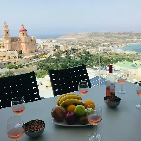 Clifftop Modern Апартаменты *