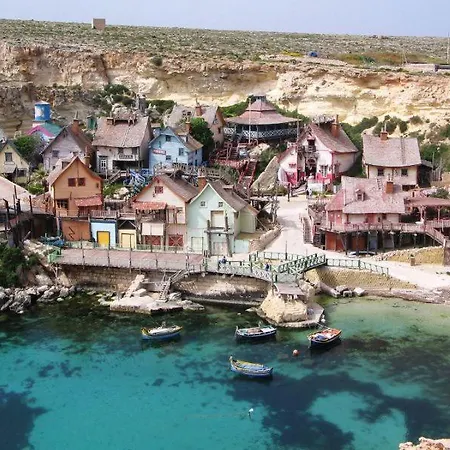 Clifftop Modern Апартаменты