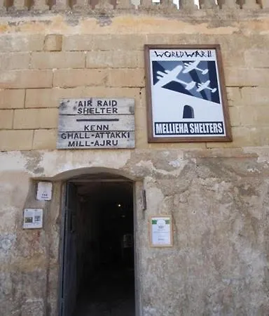 Clifftop Modern Апартаменты