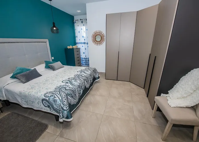 Clifftop Modern * Mellieħa